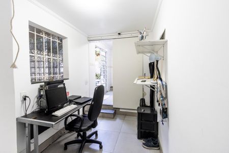 Casa para alugar com 300m², 3 quartos e 4 vagas Casa para alugar com 300m², 3 quartos e 4 vagasEscritório