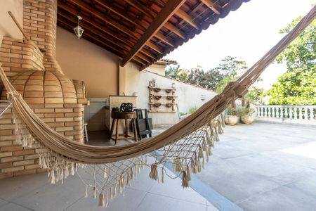 Casa para alugar com 300m², 3 quartos e 4 vagas Casa para alugar com 300m², 3 quartos e 4 vagasÁrea Externa