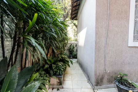 Casa para alugar com 300m², 3 quartos e 4 vagas Casa para alugar com 300m², 3 quartos e 4 vagasÁrea Externa