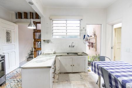 Casa para alugar com 300m², 3 quartos e 4 vagas Casa para alugar com 300m², 3 quartos e 4 vagasCozinha