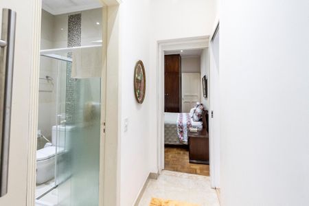 Casa para alugar com 300m², 3 quartos e 4 vagas Casa para alugar com 300m², 3 quartos e 4 vagasCorredor