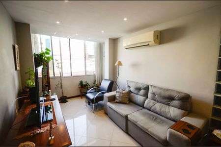 Apartamento à venda com 59m², 3 quartos e 1 vagaSala