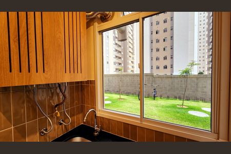 Apartamento à venda com 48m², 2 quartos e 1 vaga Apartamento à venda com 48m², 2 quartos e 1 vagaCozinha