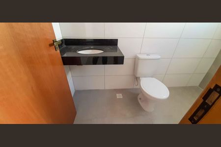 Casa à venda com 120m², 3 quartos e 4 vagasBanheiro da Suíte 2