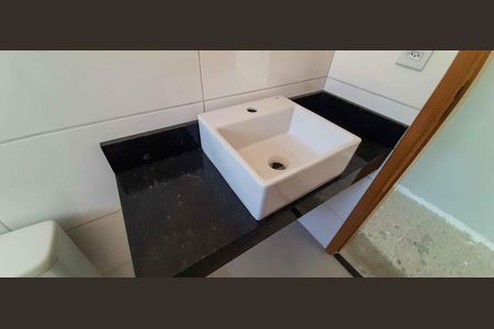 Casa à venda com 120m², 3 quartos e 4 vagasBanheiro da Suíte 3