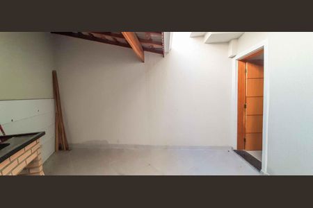 Casa à venda com 120m², 3 quartos e 4 vagasÁrea de Serviço