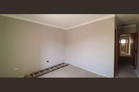 Casa à venda com 120m², 3 quartos e 4 vagasSuíte 3