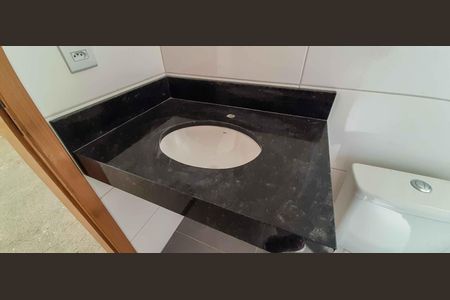 Casa à venda com 120m², 3 quartos e 4 vagasBanheiro da Suíte 1