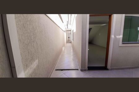 Casa à venda com 120m², 3 quartos e 4 vagasCorredor