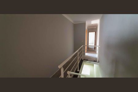 Casa à venda com 120m², 3 quartos e 4 vagasCorredor