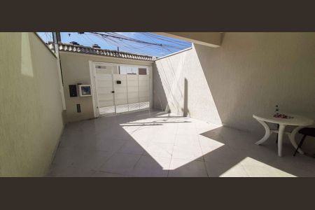 Casa à venda com 120m², 3 quartos e 4 vagasGaragem