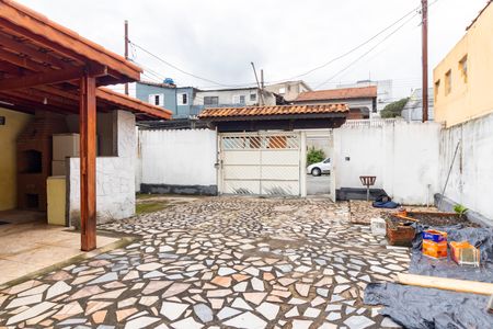 Casa à venda com 315m², 3 quartos e 4 vagasQuintal