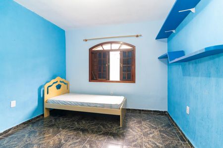 Casa à venda com 315m², 3 quartos e 4 vagasQuarto 2