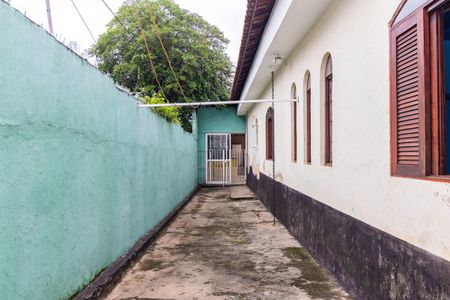 Casa à venda com 315m², 3 quartos e 4 vagasQuintal