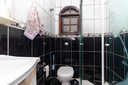 Casa à venda com 315m², 3 quartos e 4 vagasBanheiro Social