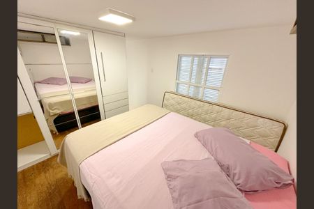 Casa para alugar com 50m², 1 quarto e 2 vagasQuarto