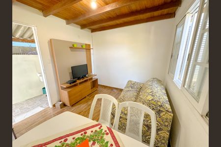 Casa para alugar com 50m², 1 quarto e 2 vagasSala de TV