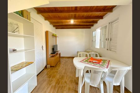 Casa para alugar com 50m², 1 quarto e 2 vagasSala de Jantar