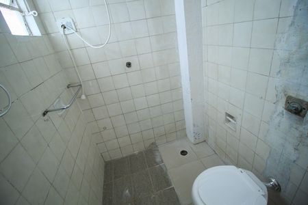 Casa para alugar com 50m², 1 quarto e 1 vaga Casa para alugar com 50m², 1 quarto e 1 vagaBanheiro