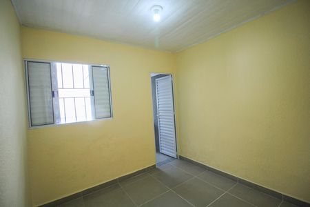 Casa para alugar com 50m², 1 quarto e 1 vaga Casa para alugar com 50m², 1 quarto e 1 vagaSuíte