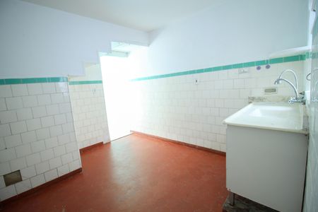 Casa para alugar com 50m², 1 quarto e 1 vaga Casa para alugar com 50m², 1 quarto e 1 vagaCozinha