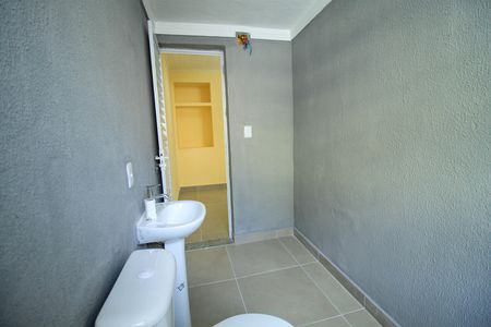 Casa para alugar com 50m², 1 quarto e 1 vaga Casa para alugar com 50m², 1 quarto e 1 vagaBanheiro da Suíte