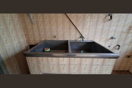 Casa à venda com 375m², 2 quartos e 3 vagasÁrea de Serviço