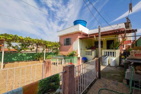 Casa à venda com 120m², 3 quartos e 1 vaga Casa à venda com 120m², 3 quartos e 1 vagaQuintal e Área de Serviço