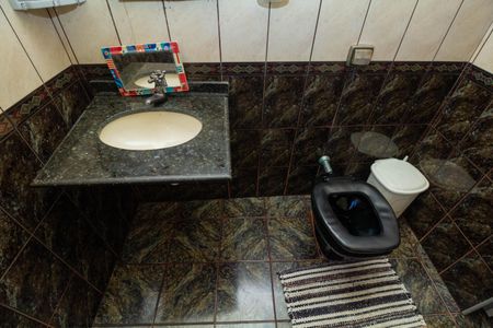 Casa à venda com 120m², 3 quartos e 1 vaga Casa à venda com 120m², 3 quartos e 1 vagaBanheiro da Suíte