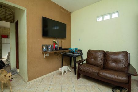 Casa à venda com 120m², 3 quartos e 1 vaga Casa à venda com 120m², 3 quartos e 1 vagaSala