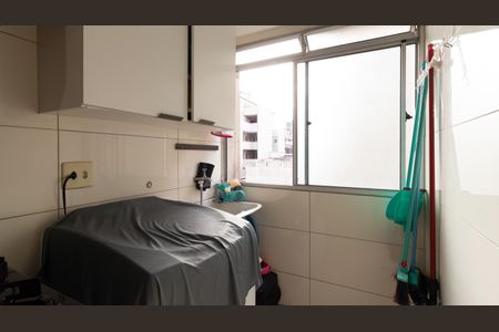 Apartamento à venda com 60m², 3 quartos e 1 vaga Apartamento à venda com 60m², 3 quartos e 1 vagaÁrea de Serviço