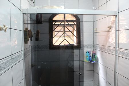 Casa à venda com 520m², 5 quartos e 3 vagasBanheiro da Suíte 1