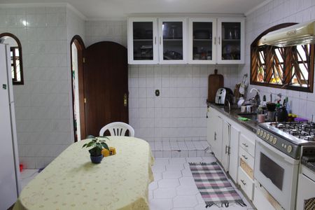 Casa à venda com 520m², 5 quartos e 3 vagasCozinha