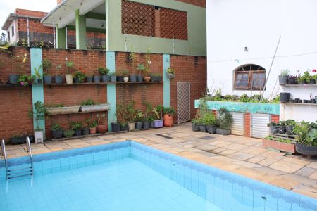 Casa à venda com 520m², 5 quartos e 3 vagasPiscina