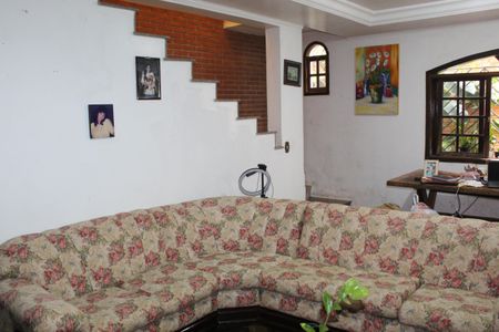 Casa à venda com 520m², 5 quartos e 3 vagasSala 01