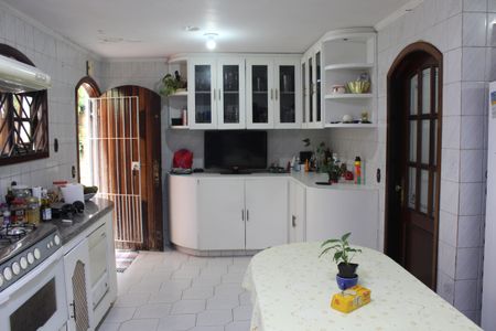 Casa à venda com 520m², 5 quartos e 3 vagasCozinha