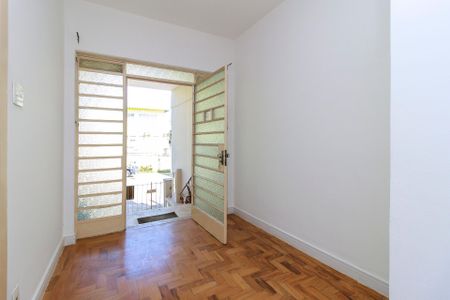 Casa à venda com 150m², 4 quartos e 1 vagaSala