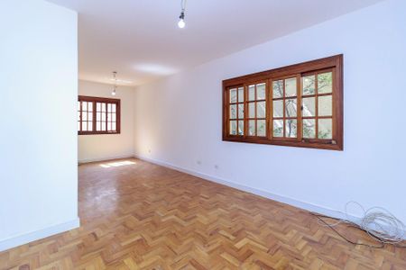 Casa à venda com 150m², 4 quartos e 1 vagaSala