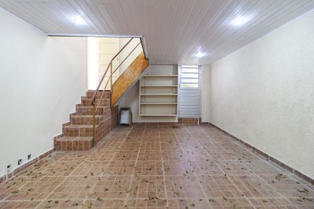 Casa à venda com 150m², 4 quartos e 1 vaga Casa à venda com 150m², 4 quartos e 1 vagaGaragem