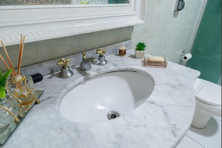 Apartamento à venda com 125m², 3 quartos e sem vagaBanheiro