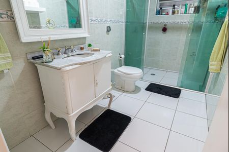 Apartamento à venda com 125m², 3 quartos e sem vagaBanheiro