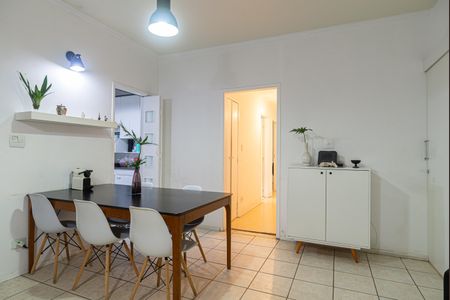 Apartamento à venda com 125m², 3 quartos e sem vagaSala
