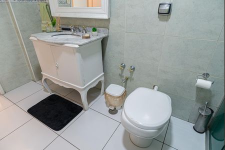 Apartamento à venda com 125m², 3 quartos e sem vagaBanheiro