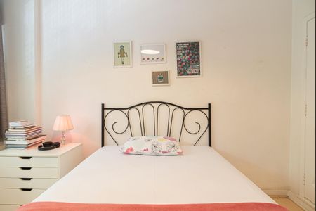 Apartamento à venda com 125m², 3 quartos e sem vagaQuarto 1