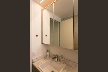 Apartamento à venda com 84m², 3 quartos e 2 vagasBanheiro Social