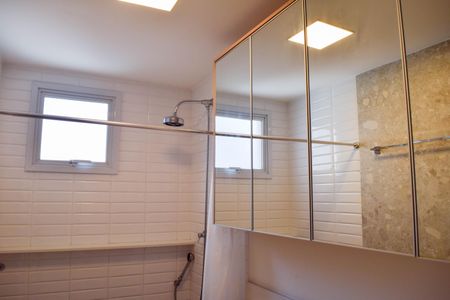 Apartamento à venda com 84m², 3 quartos e 2 vagas Apartamento à venda com 84m², 3 quartos e 2 vagasBanheiro Suíte