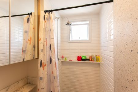 Apartamento à venda com 84m², 3 quartos e 2 vagasBanheiro Social