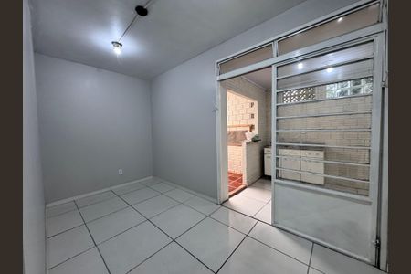 Apartamento para alugar com 55m², 1 quarto e sem vaga Apartamento para alugar com 55m², 1 quarto e sem vagaSala