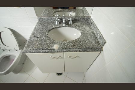 Apartamento à venda com 130m², 3 quartos e 4 vagasBanheiro Social