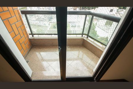 Apartamento à venda com 130m², 3 quartos e 4 vagasVaranda da Sala